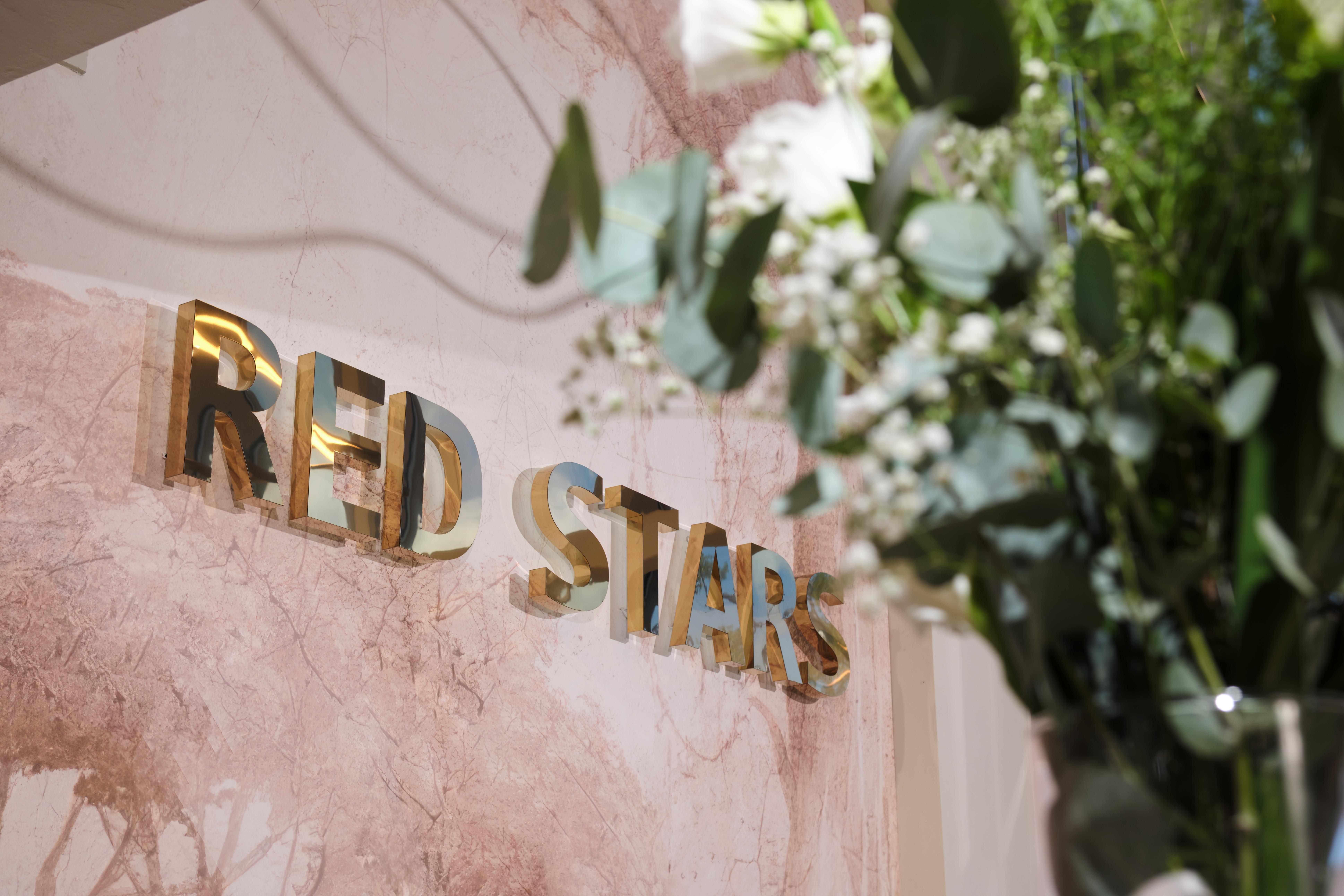 Red Stars Hotel St. Petersburg Dış mekan fotoğraf